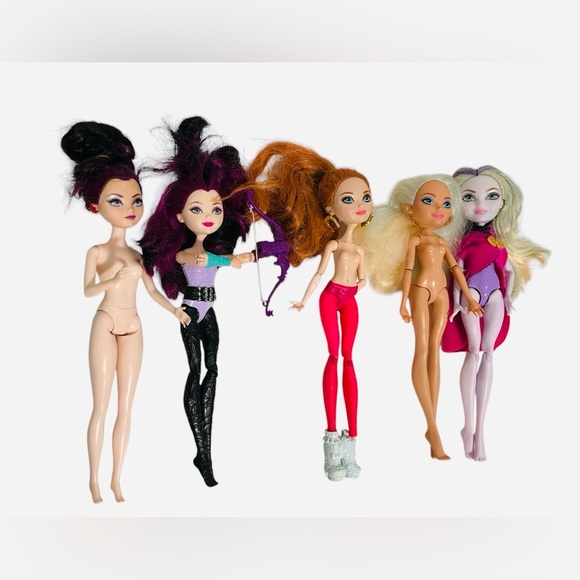 Ever After High Dolls Raven Queen & Magic Arrow, Holly, Madeline Hatter Lot 5 - Picture 1 of 13